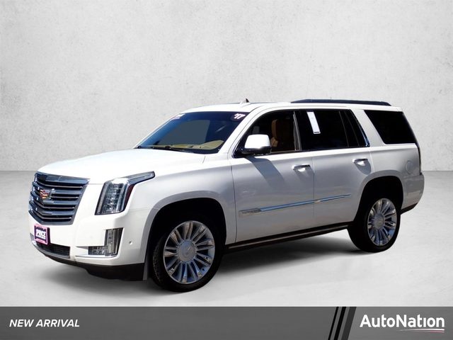 2017 Cadillac Escalade Platinum 4WD photo