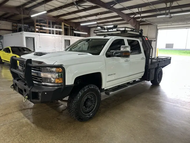 2017 Chevrolet Silverado 3500HD LTZ 4WD photo