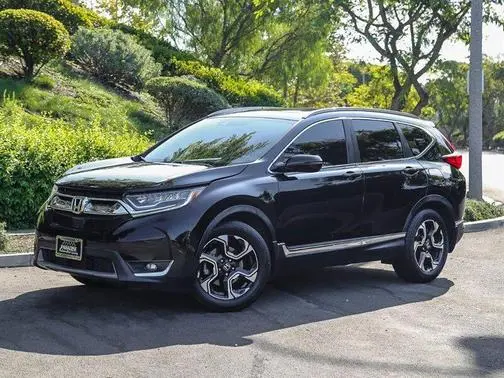2017 Honda CR-V Touring FWD photo