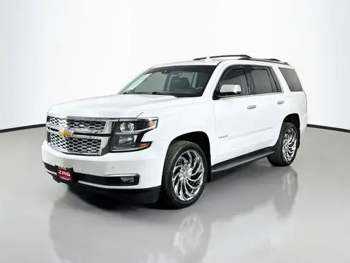 2017 Chevrolet Tahoe LT 4WD photo