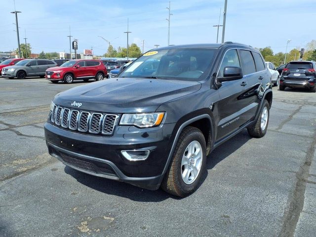 2017 Jeep Grand Cherokee Laredo 4WD photo