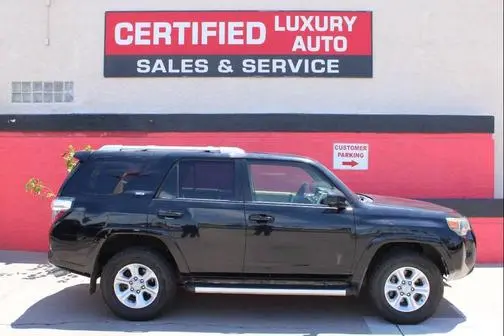 2017 Toyota 4Runner SR5 4WD photo