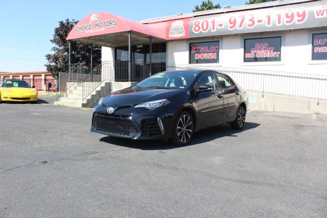 2017 Toyota Corolla SE FWD photo