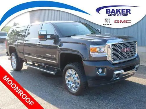 2016 GMC Sierra 2500HD Denali 4WD photo
