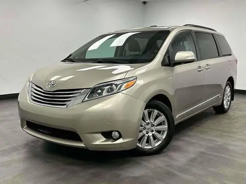 2017 Toyota Sienna Limited Premium AWD photo