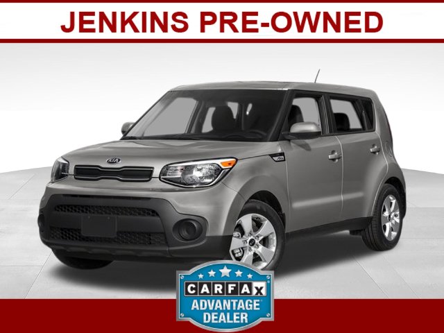 2017 Kia Soul Base FWD photo