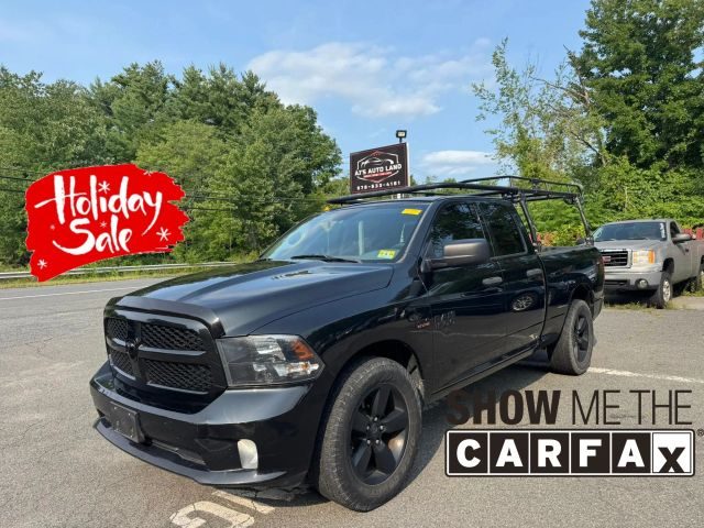 2017 Ram 1500 Express 4WD photo
