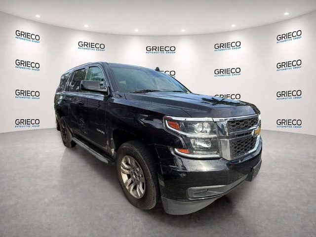 2017 Chevrolet Tahoe LT 4WD photo