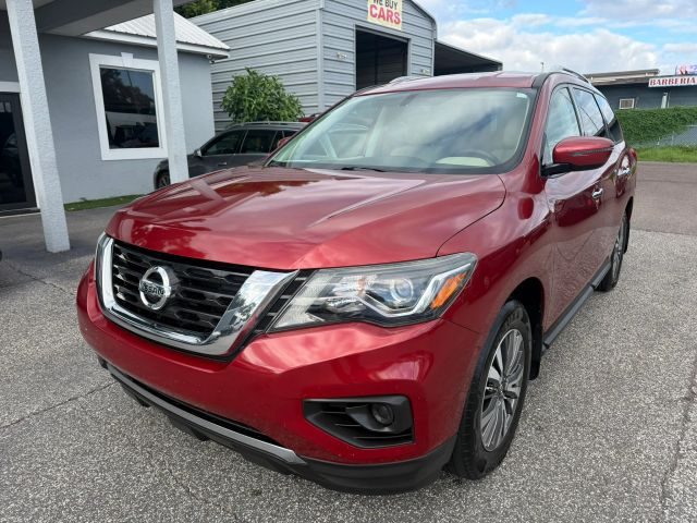 2017 Nissan Pathfinder S FWD photo
