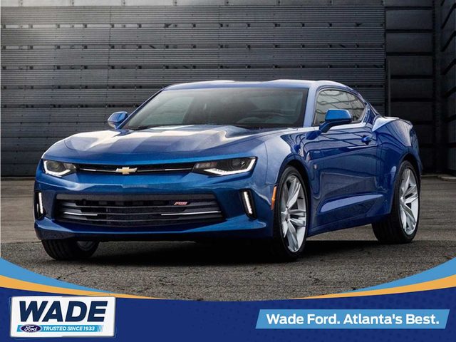 2017 Chevrolet Camaro 1LT RWD photo