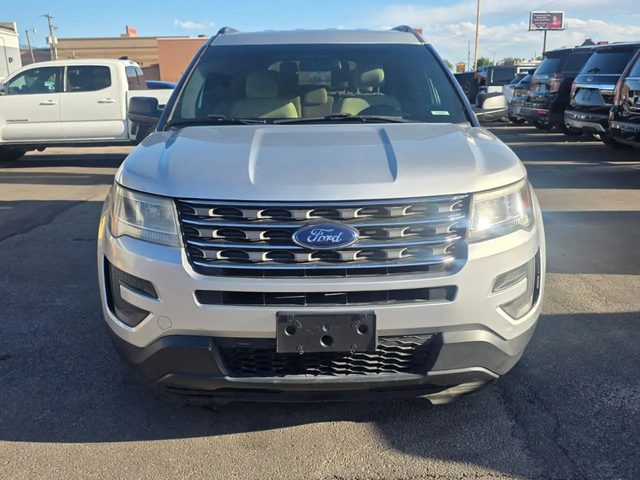 2017 Ford Explorer Base 4WD photo