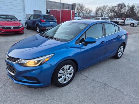 2017 Chevrolet Cruze LT FWD photo
