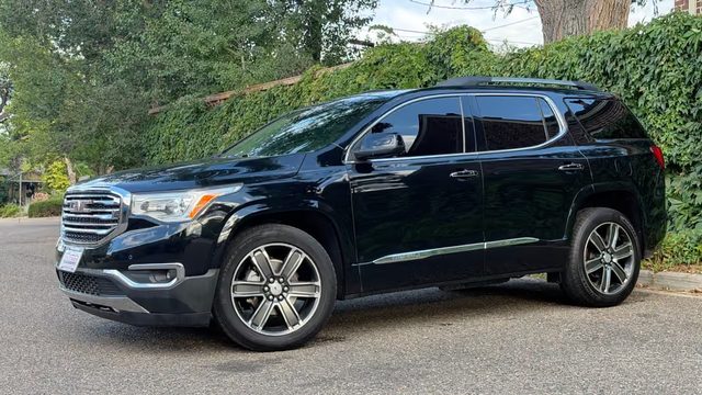 2017 GMC Acadia Denali AWD photo