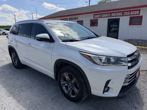 2017 Toyota Highlander Limited FWD photo