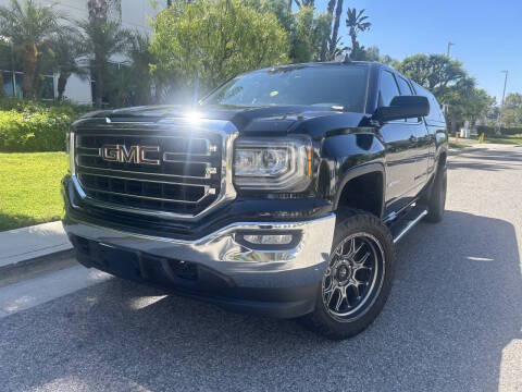 2017 GMC Sierra 1500 SLE 4WD photo