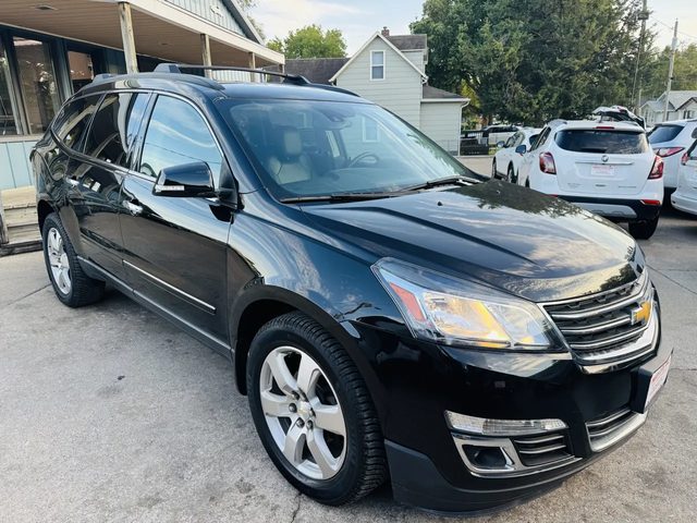 2017 Chevrolet Traverse Premier AWD photo