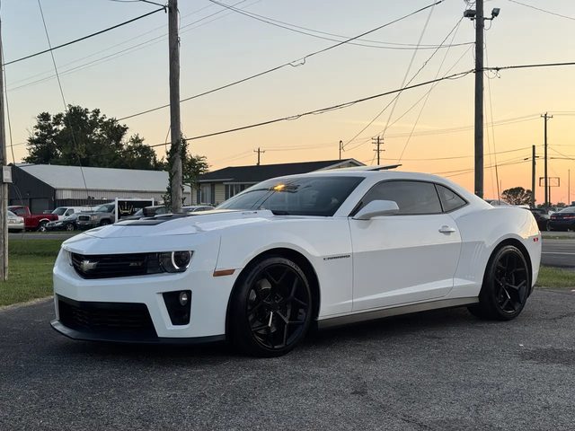 2015 Chevrolet Camaro ZL1 RWD photo