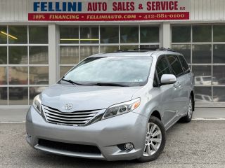 2015 Toyota Sienna Ltd Premium AWD photo