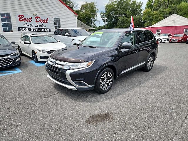 2016 Mitsubishi Outlander ES FWD photo