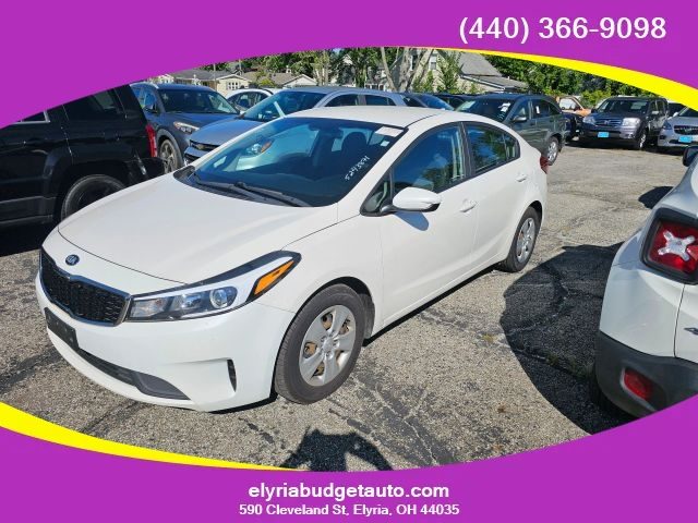 2017 Kia Forte LX FWD photo