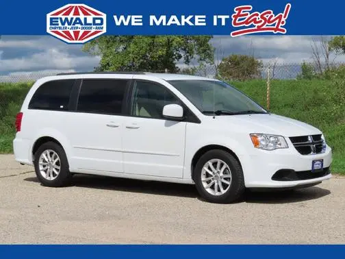 2016 Dodge Grand Caravan SXT FWD photo
