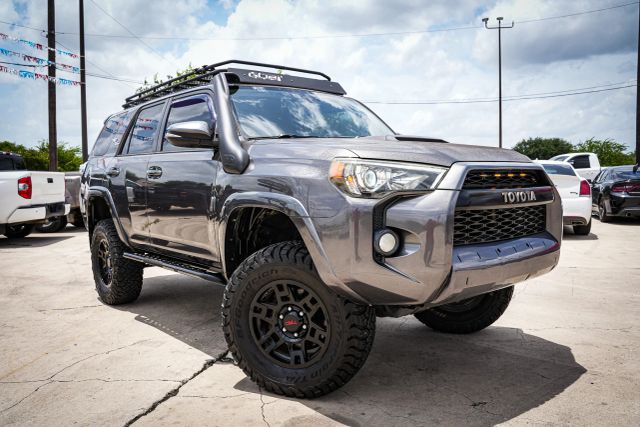 2017 Toyota 4Runner TRD Off Road Premium 4WD photo