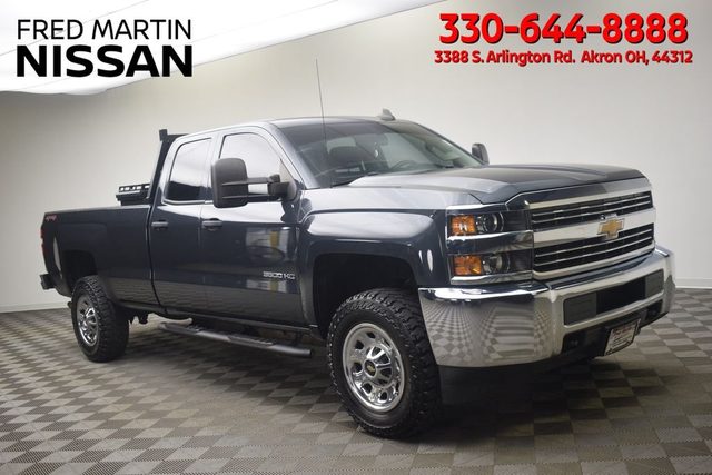 2017 Chevrolet Silverado 3500HD Work Truck 4WD photo