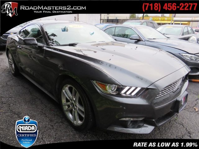2017 Ford Mustang EcoBoost Premium RWD photo