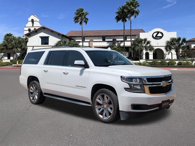 2017 Chevrolet Suburban LT RWD photo