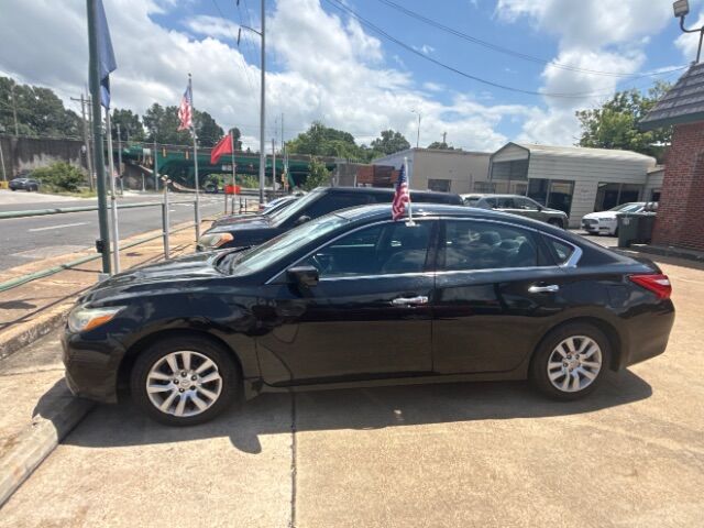 2017 Nissan Altima 2.5 S FWD photo
