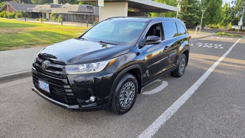 2017 Toyota Highlander SE AWD photo