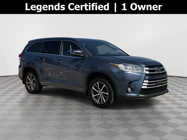 2017 Toyota Highlander XLE AWD photo