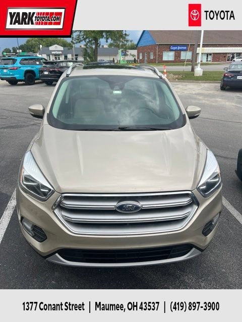 2017 Ford Escape Titanium 4WD photo