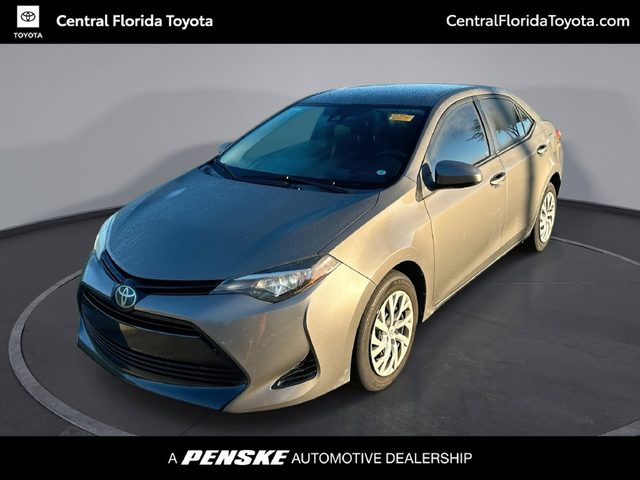 2017 Toyota Corolla LE FWD photo