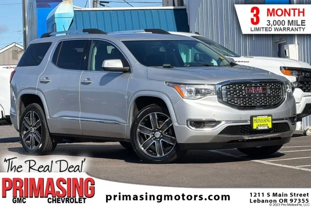 2017 GMC Acadia Denali AWD photo