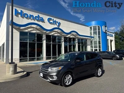 2017 Ford Escape SE 4WD photo