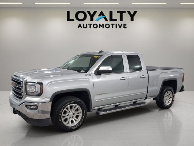 2017 GMC Sierra 1500 SLE 4WD photo