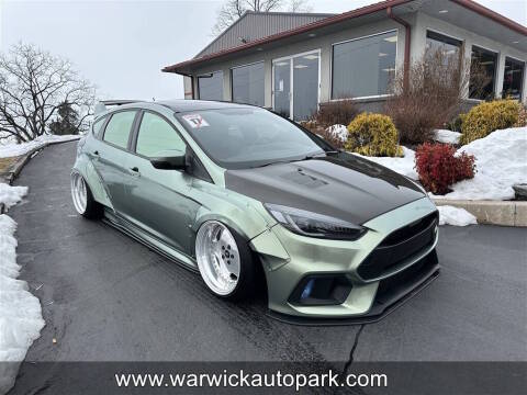 2017 Ford Focus RS AWD photo
