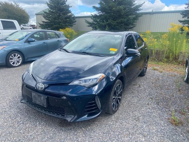 2017 Toyota Corolla SE FWD photo