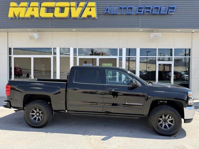 2017 Chevrolet Silverado 1500 LT RWD photo