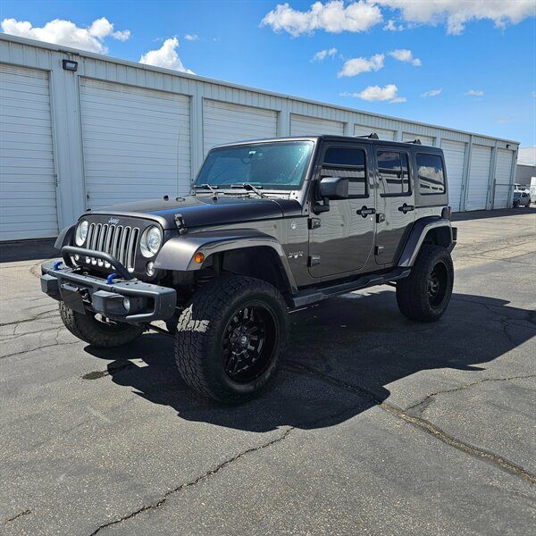 2017 Jeep Wrangler Unlimited Sahara 4WD photo