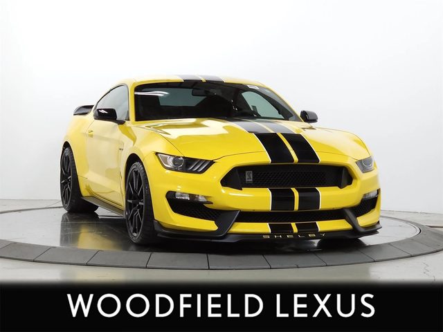 2017 Ford Mustang Shelby GT350 RWD photo