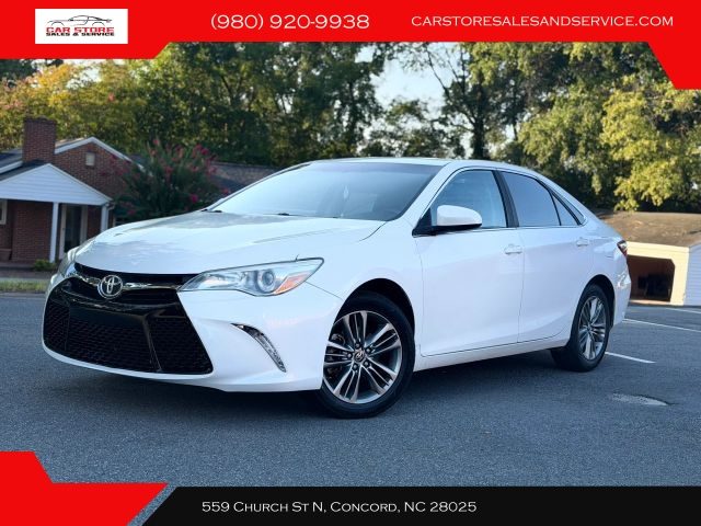 2017 Toyota Camry SE FWD photo