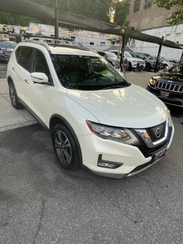 2017 Nissan Rogue SL AWD photo