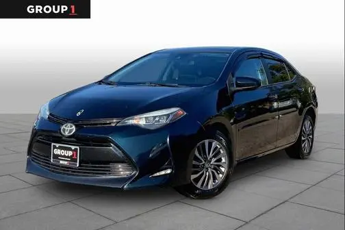 2017 Toyota Corolla XLE FWD photo