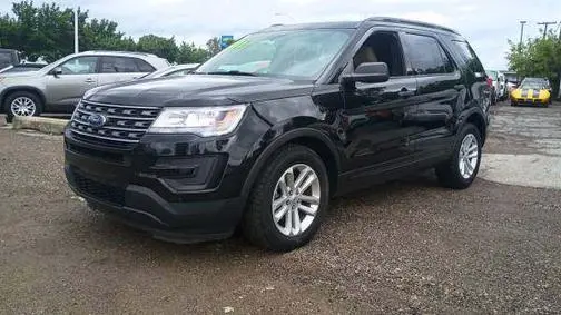 2017 Ford Explorer Base FWD photo