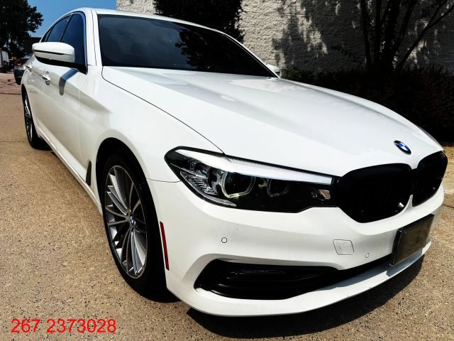 2017 BMW 5 Series 530i RWD photo