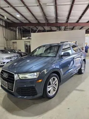 2018 Audi Q3 Premium AWD photo