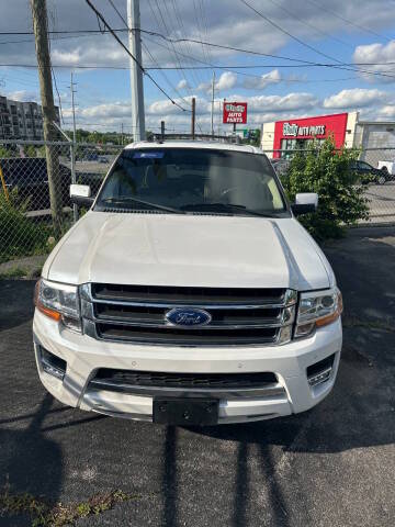 2017 Ford Expedition Limited RWD photo