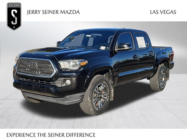 2017 Toyota Tacoma TRD Sport RWD photo